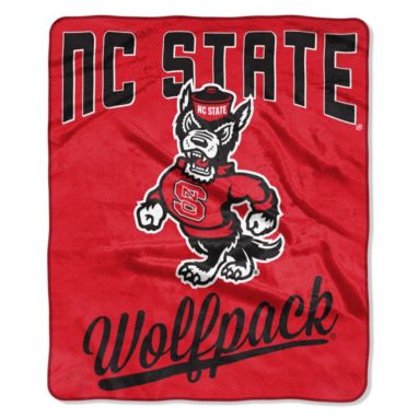 sorry, NC State Wolfpack 50'' x 60'' Alumni Raschel Throw Blanket is currently out of stock