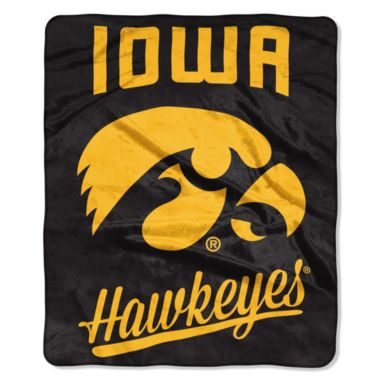 sorry, Iowa Hawkeyes 50'' x 60'' Alumni Raschel Throw Blanket is currently out of stock