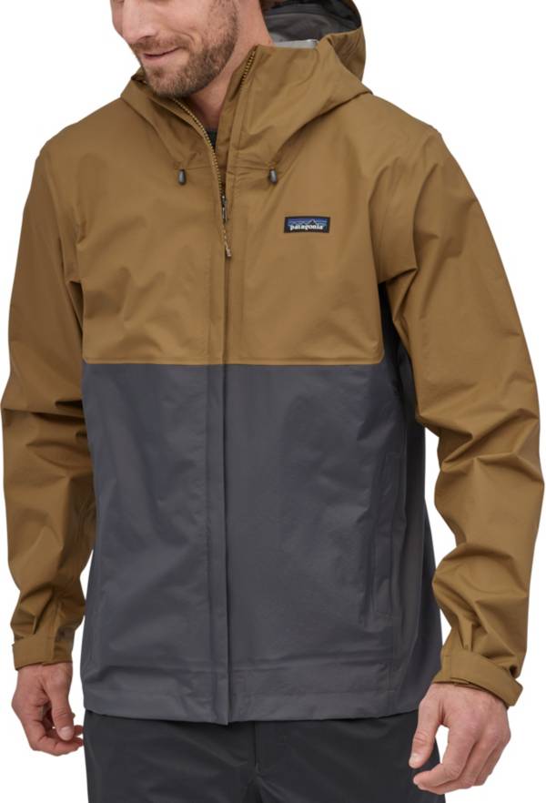 mens patagonia jacket for rain
