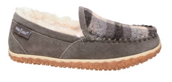 Minnetonka Women's Tempe Moccasin Slippers product image