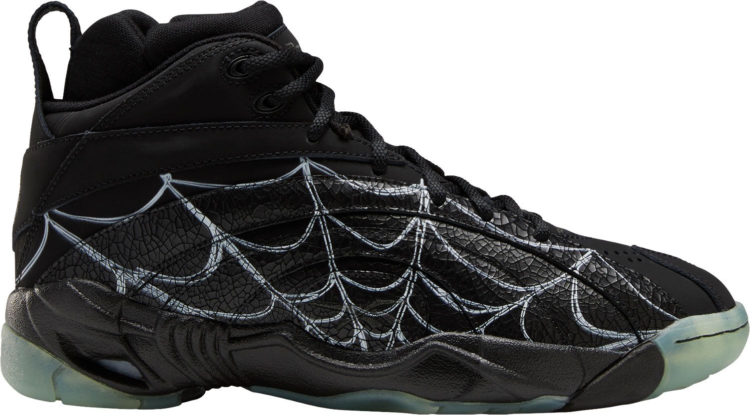 black brand basketball shoes