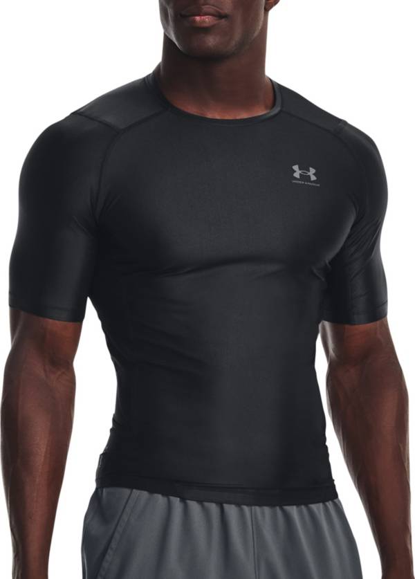 Mobiliseren fysiek Darts Under Armour Men's HeatGear Iso-Chill Compression Short Sleeve Shirt |  Dick's Sporting Goods