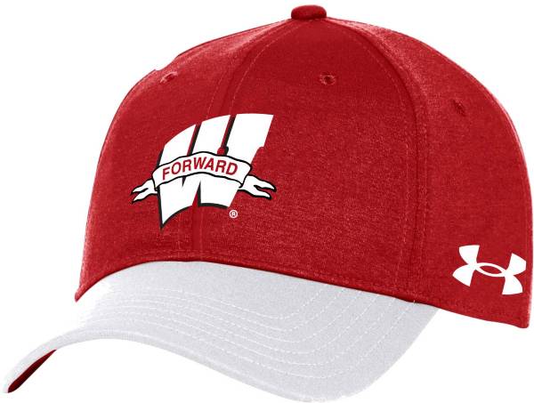 Under Armour Men's Wisconsin Badgers Red Forward Adjustable Hat