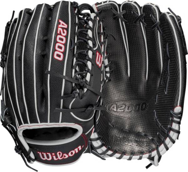 Wilson Super Grip Receiving Gloves, Small Colors May Vary - Shop Fitness &  Sporting Goods at H-E-B