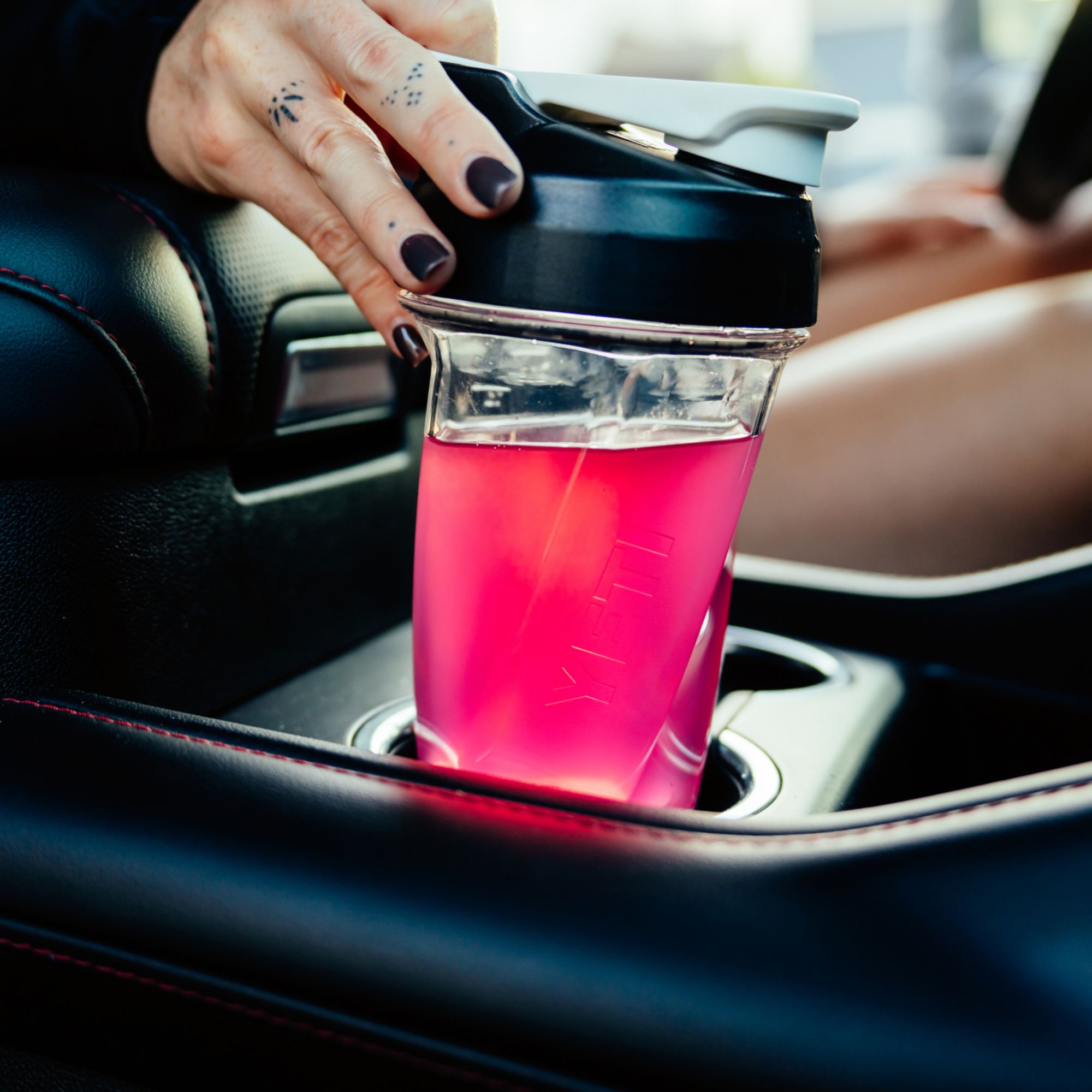 YETI Yonder Shaker Bottle product image