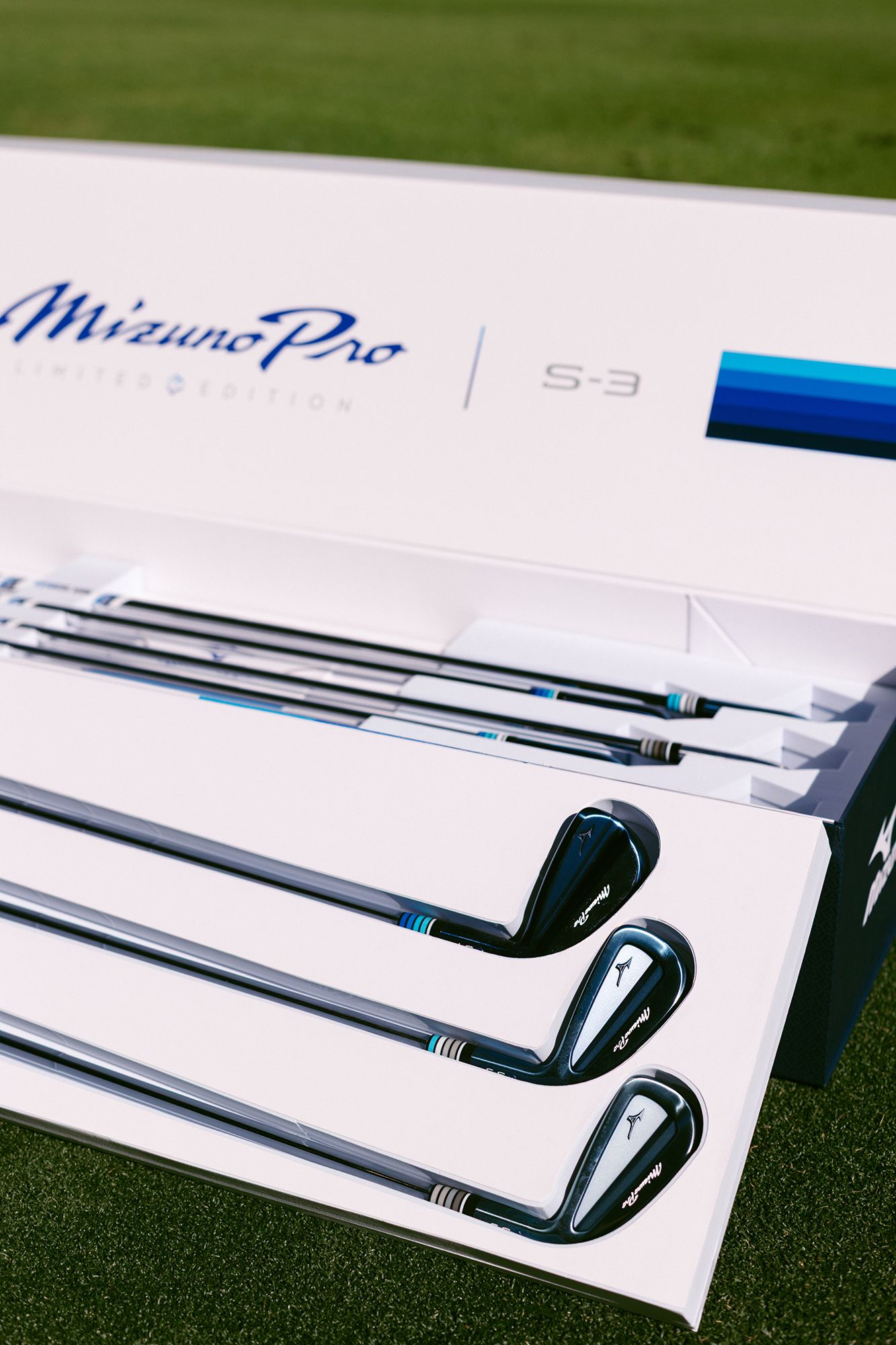 Mizuno Pro Iceberg Limited Edition Irons product image
