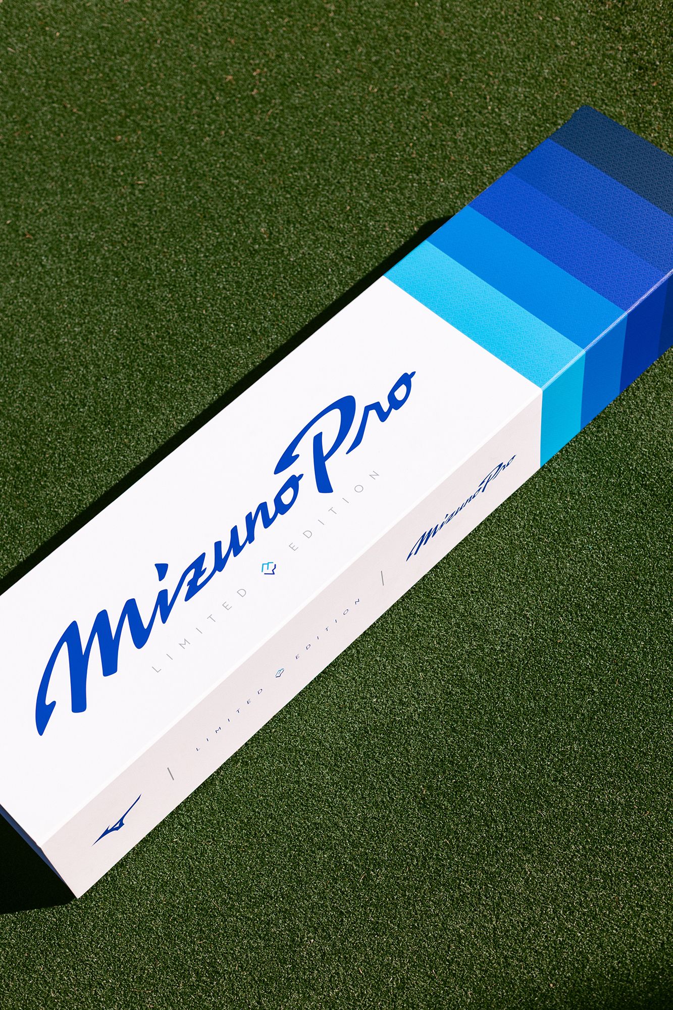 Mizuno Pro Iceberg Limited Edition Irons product image