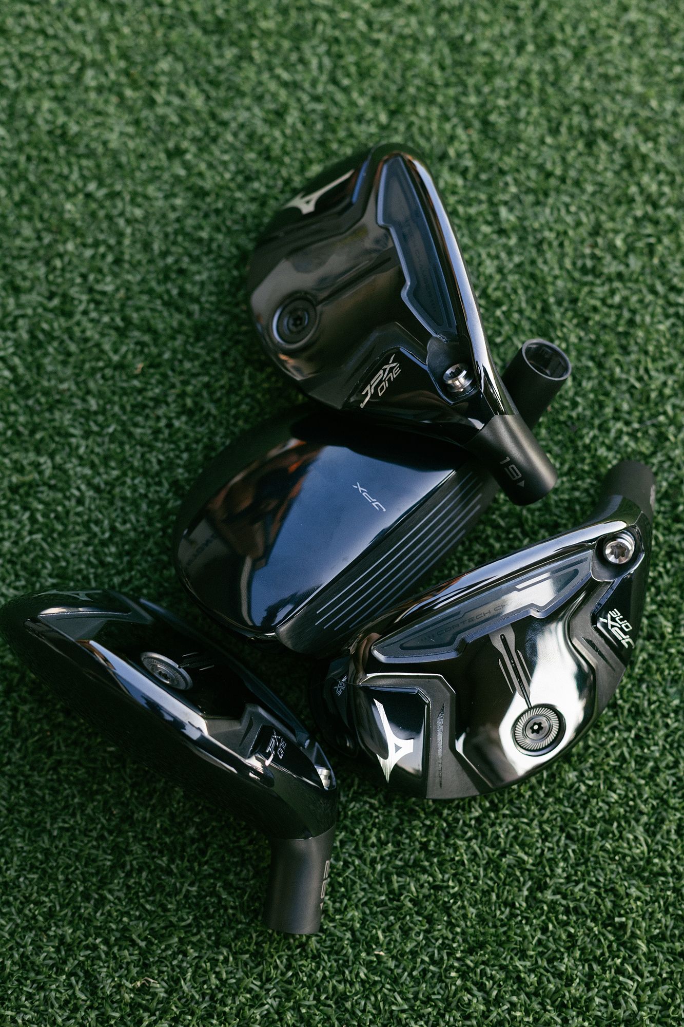 Mizuno Women's JPX-ONE Hybrid product image