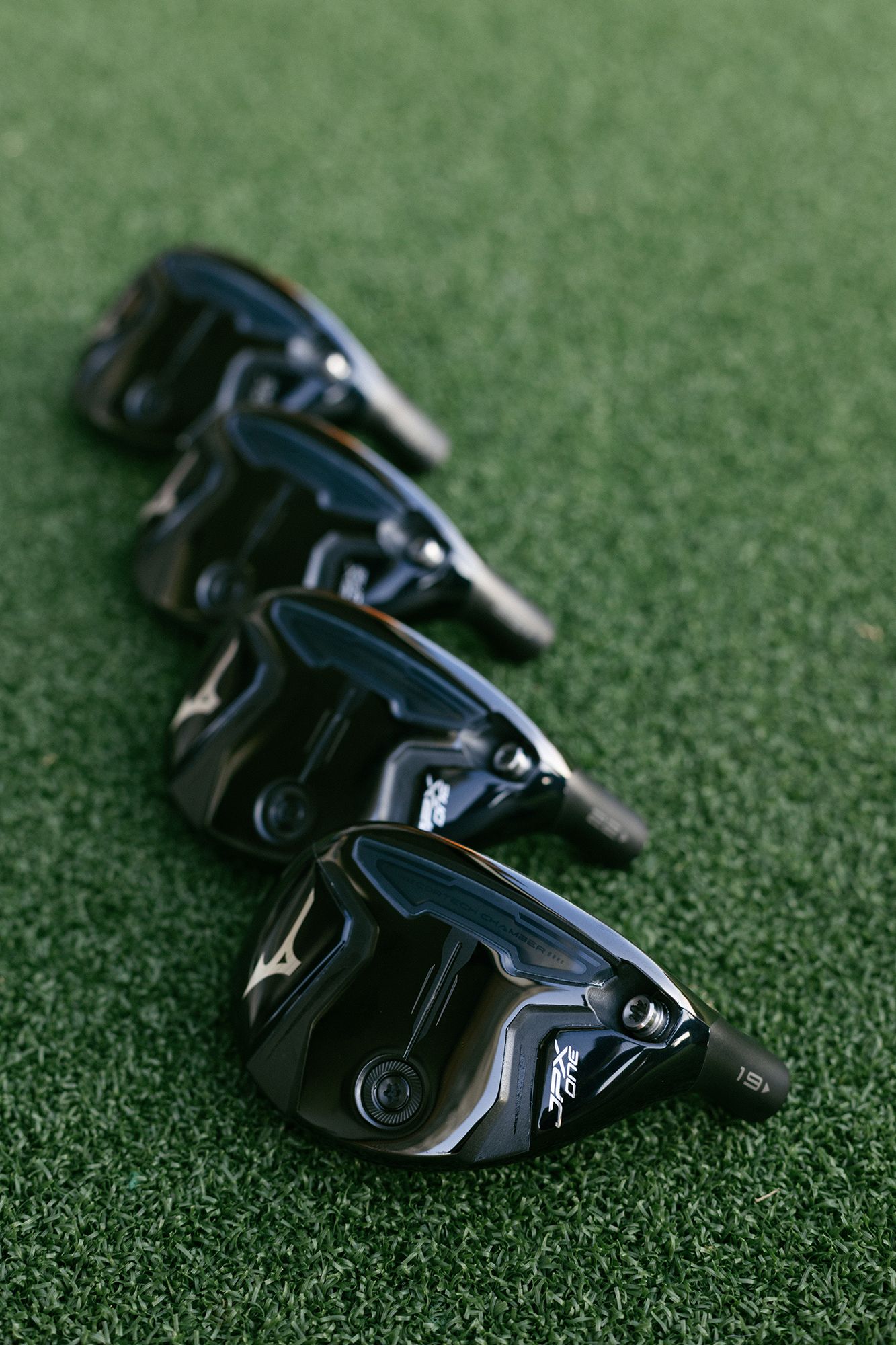 Mizuno Women's JPX-ONE Hybrid product image