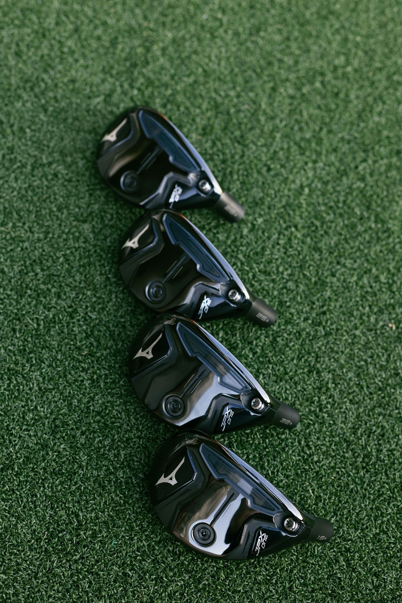 Mizuno Women's JPX-ONE Hybrid product image