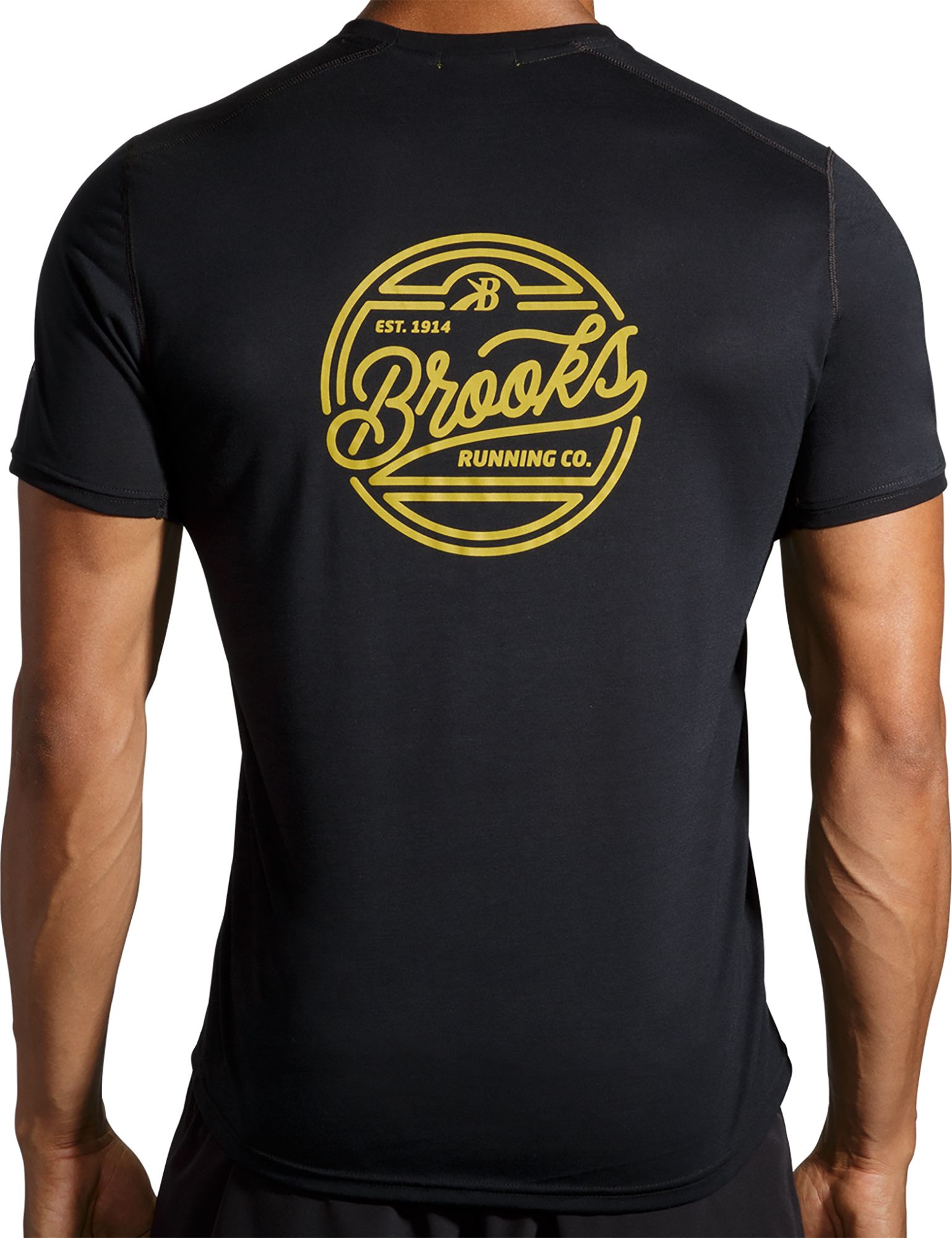 Brooks Men's Distance Graphic Short Sleeve Running T-Shirt product image