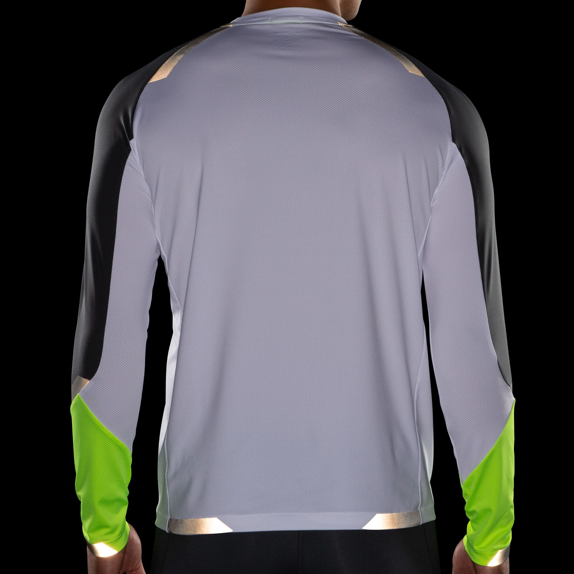 Brooks Men's Run Visible Long Sleeve Top product image
