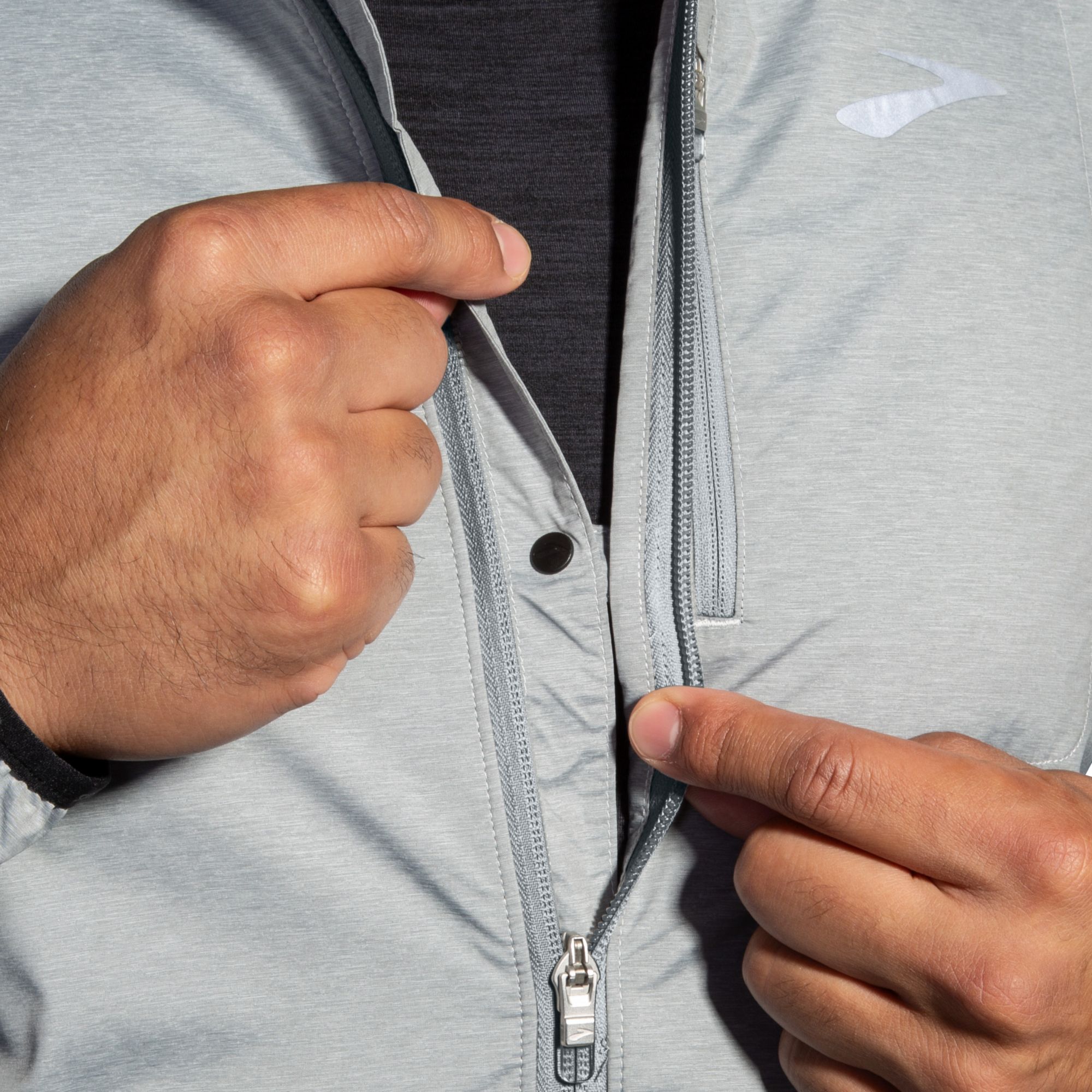 Brooks Men's Fusion Hybrid 2.0 Jacket product image