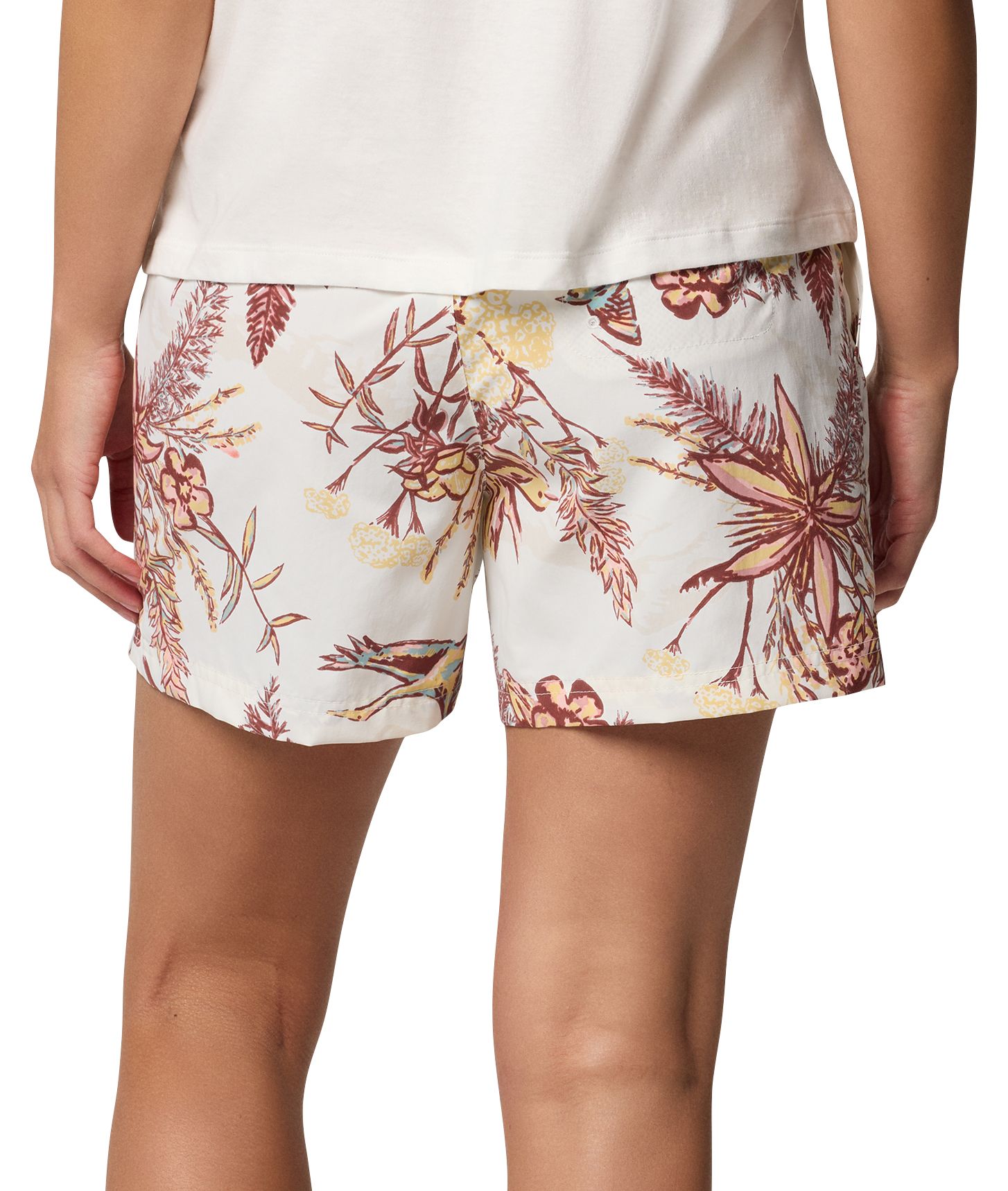 Columbia Women's Sandy River III Cargo Shorts product image