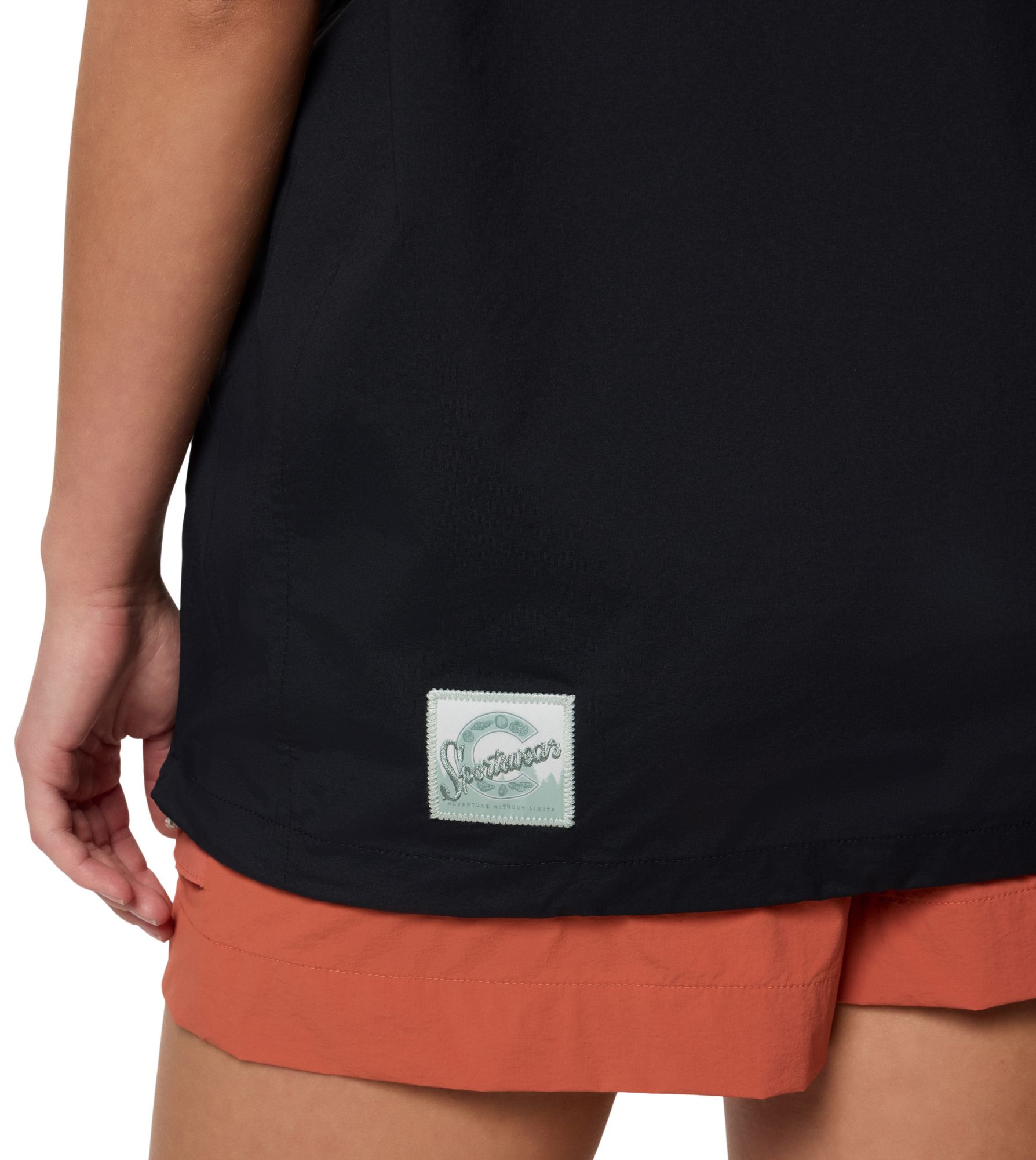 Columbia Men's Cove Beach Woven Shot Sleeve Button Up Pullover product image