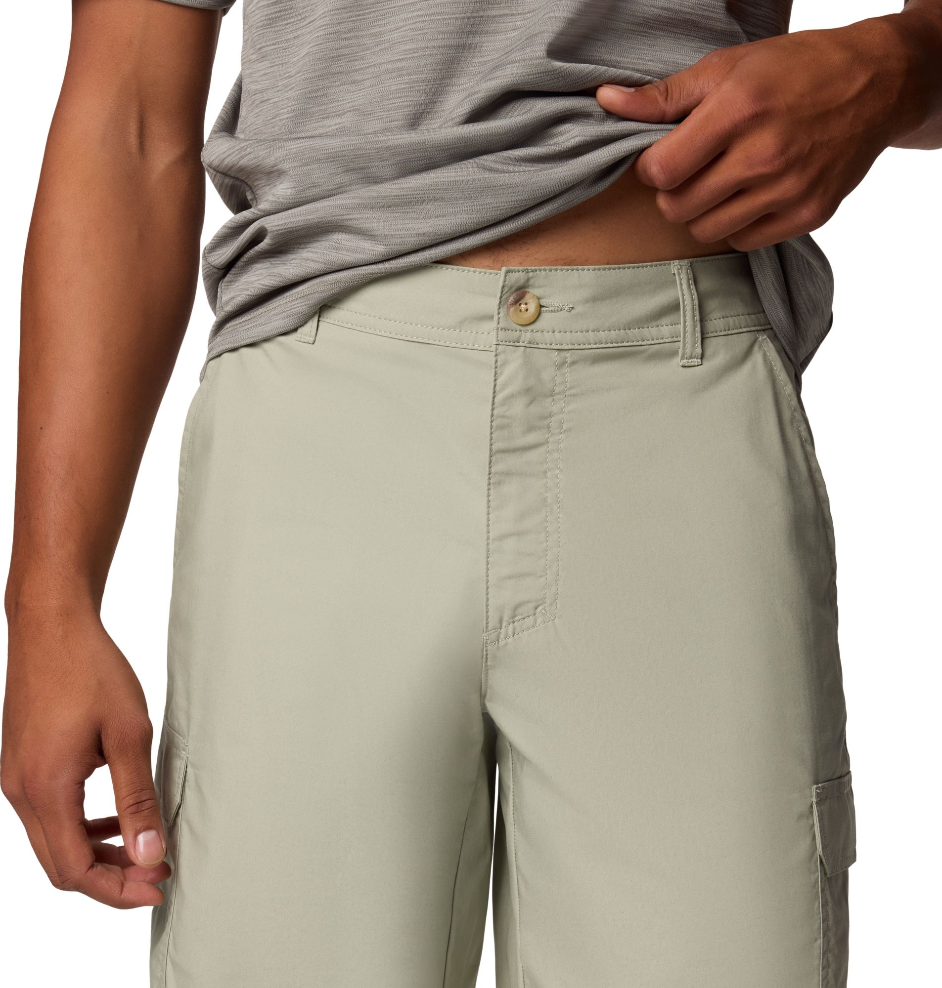 Columbia Men's Washed Out Cargo 8" Shorts product image