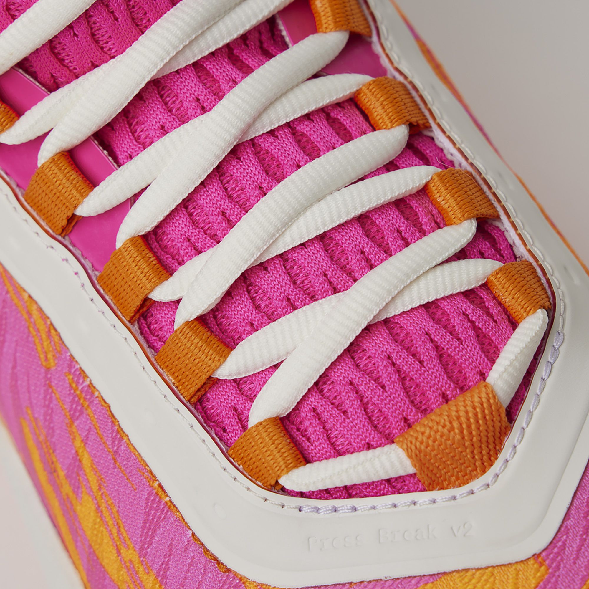 Moolah Kids' Grade School Press Break 2 Basketball Shoes product image