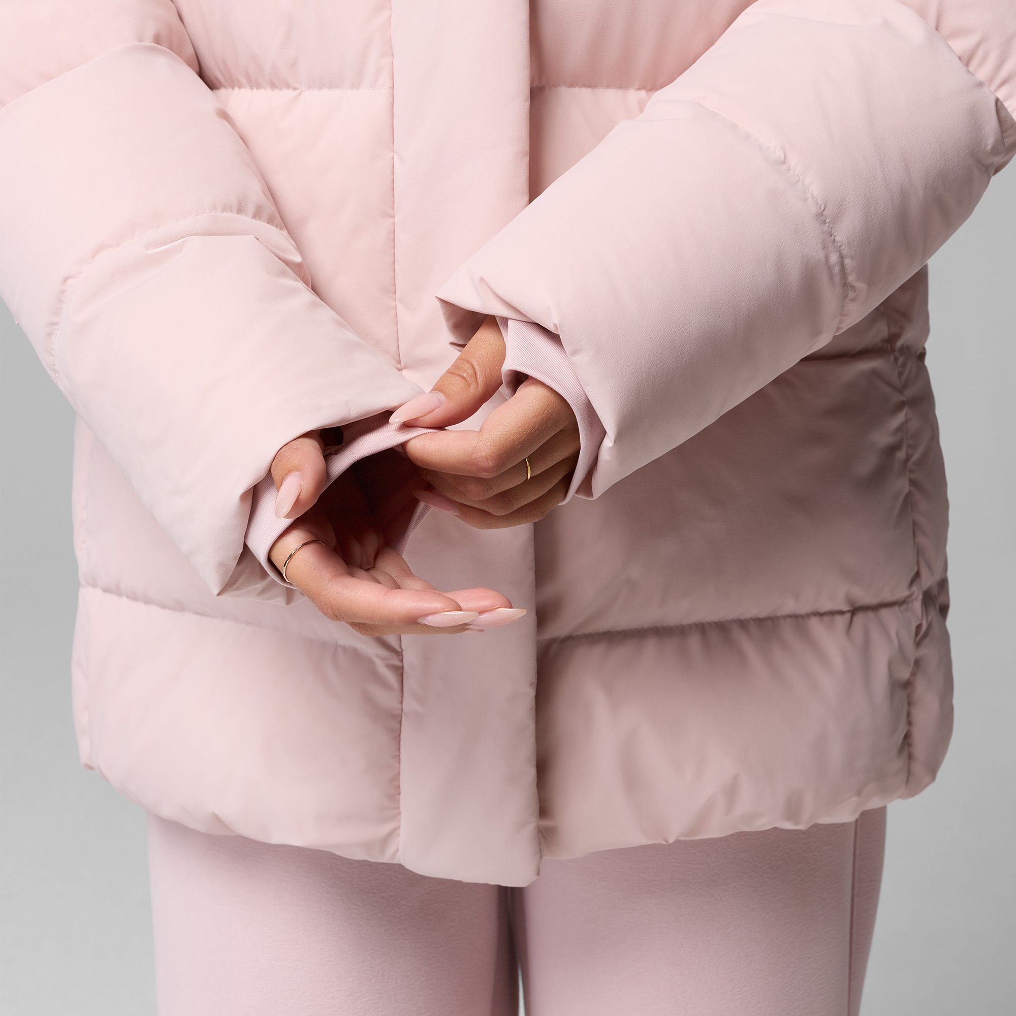 Columbia Women's Amaze Puff Mid Hooded Jacket product image