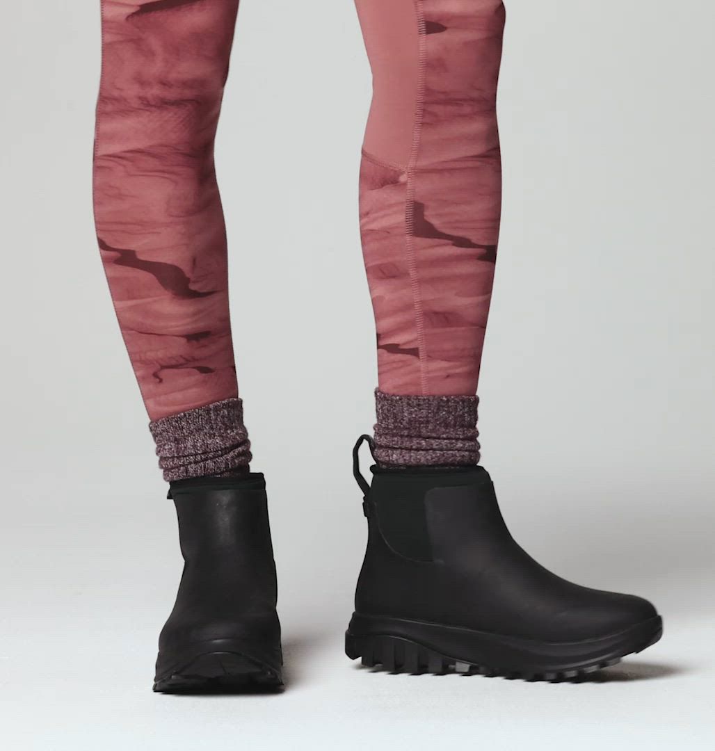 Columbia Women's Venturetrot Boots product