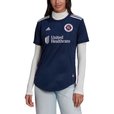 sorry, adidas Women's New England Revolution '22-'23 Primary Replica Jersey is currently out of stock