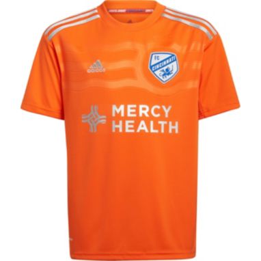 sorry, adidas Youth FC Cincinnati '22-'23 Secondary Replica Jersey is currently out of stock