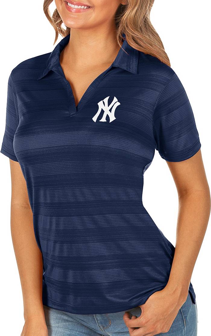 Buy MLB Women's York Yankees Derek Jeter Short Sleeve 5 Button