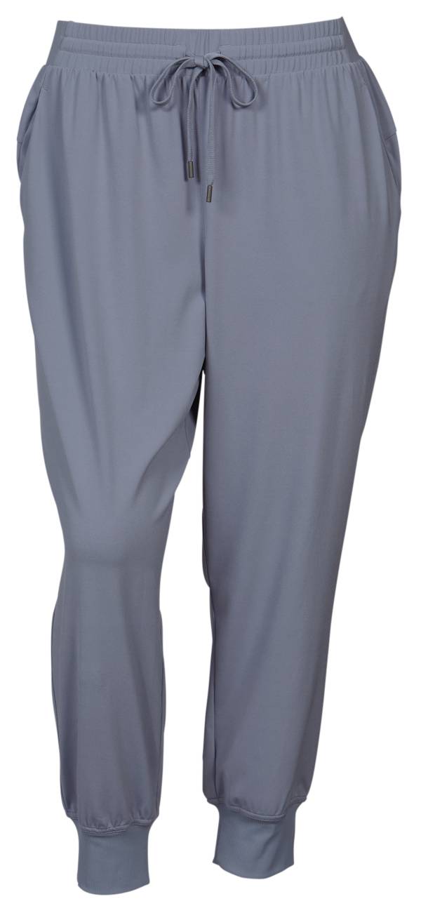 carrie underwood jogger pants