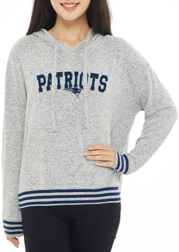 Concepts Sport Women's New England Patriots Siesta Grey Long Sleeve Hoodie