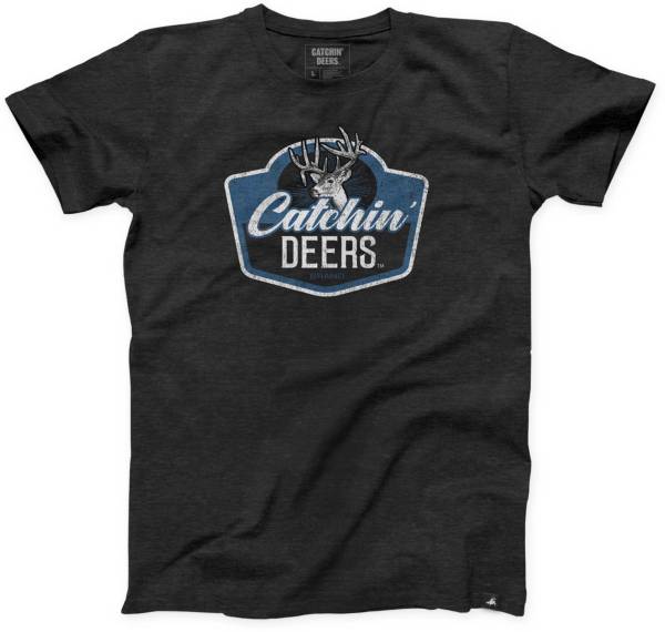 Catchin' Deers Men's Wallhanger Graphic T-Shirt product image
