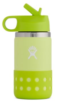New @hydroflask kids bottles are in stock NOW! Just in time for all their  summer camps and adventures! Mom and kid approved 👍
