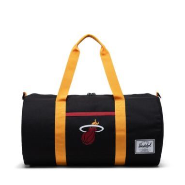sorry, Herschel Miami Heat Sutton Duffle Bag is currently out of stock