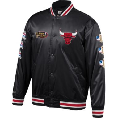 sorry, Mitchell & Ness Men's Chicago Bulls Black Champ City Satin Jacket is currently out of stock