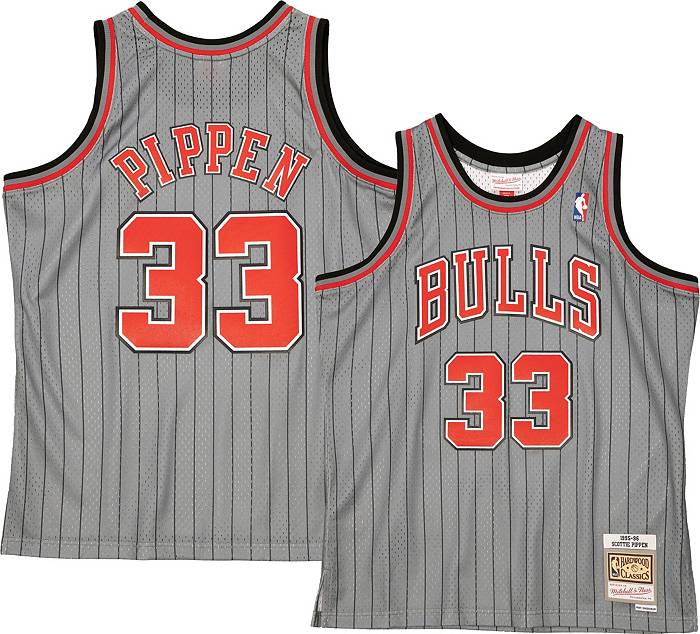 Women's Mitchell & Ness Chicago Bulls NBA Scottie Pippen Hardwood