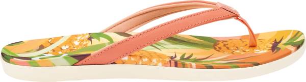 OluKai Women's Ho'opio Hau Sandals product image
