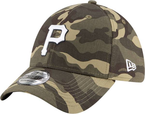 New Era Men's Pittsburgh Pirates Camo Armed Forces 39Thirty Fitted Hat