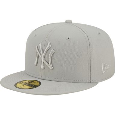 sorry, New Era Men's New York Yankees 59Fifty Fitted Hat is currently out of stock