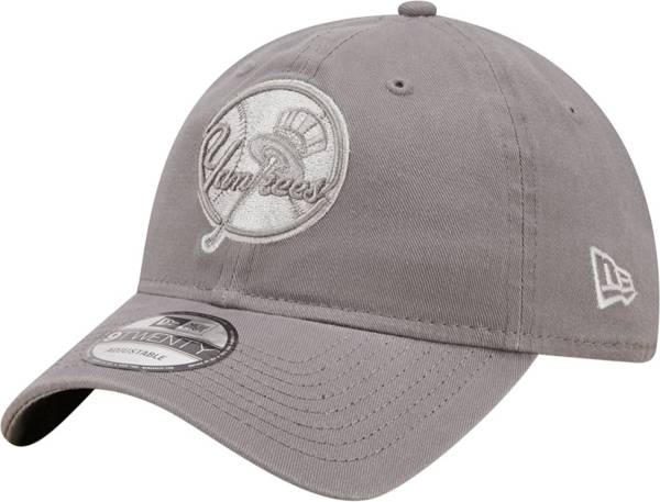 New Era Men's New York Yankees Grey Core Classic 9Twenty Adjustable Hat product image