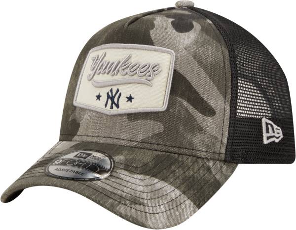 New Era Men's New York Yankees Camo Patch 9Forty Adjustable Hat