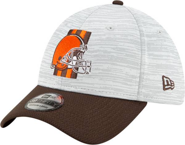 New Era Men's Cleveland Browns Grey Sideline 2021 Training Camp 39Thirty Stretch Fit Hat