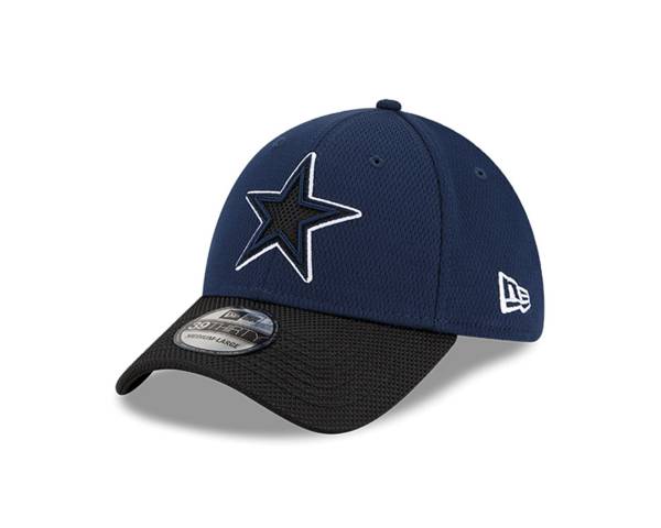 New Era Men's Dallas Cowboys Sideline Road 39Thirty Stretch Fit Hat