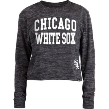 sorry, New Era Women's Chicago White Sox Black Cropped Long Sleeve T-Shirt is currently out of stock