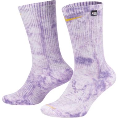 sorry, Nike NBA Everyday Plus Crew Socks is currently out of stock