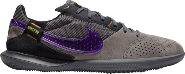 nike streetgato indoor