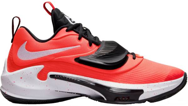 Zoom 3 Basketball Shoes | Dick's Sporting