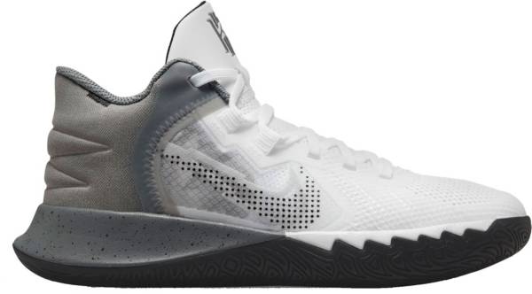 Nike boy's kyrie on sale flytrap basketball shoe