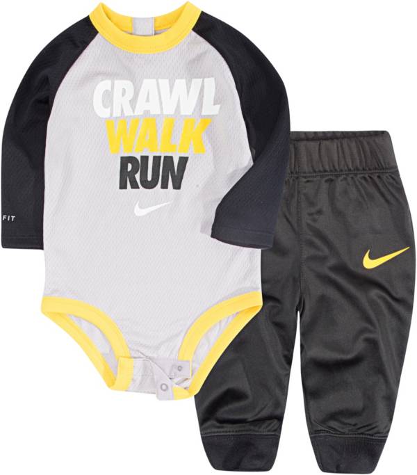 Nike Infant Boys' Long Sleeve Bodysuit and Pants Set