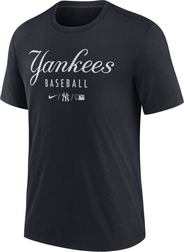 Nike Men's New York Yankees Early Work T-Shirt product image