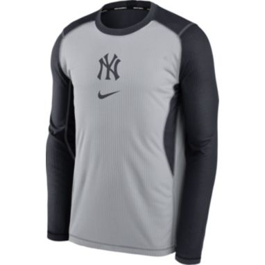sorry, Nike Men's New York Yankees Black Authentic Collection Game Long Sleeve T-Shirt is currently out of stock