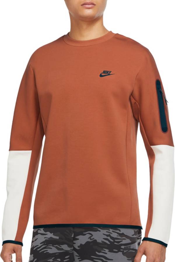 versneller Beperken Verstrooien Nike Men's Sportswear Tech Crewneck Fleece | Dick's Sporting Goods