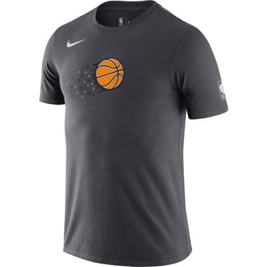 sorry, Nike Men's 2021-22 City Edition Orlando Magic Gray Dri-Fit Logo T-Shirt is currently out of stock